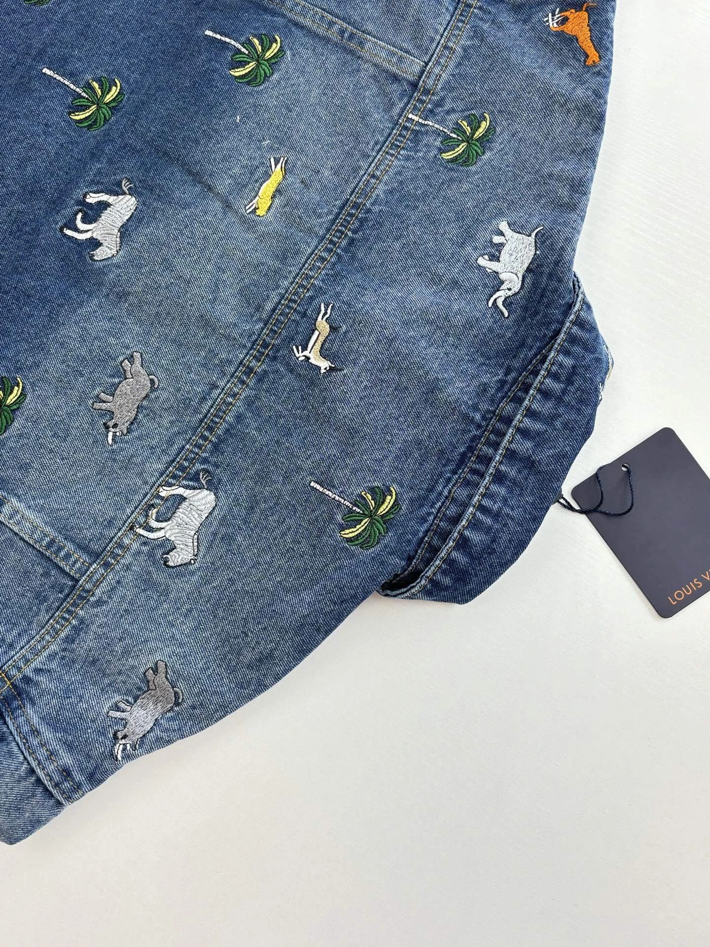wg.luxury-- 8V embroidery item: E-F114I2824